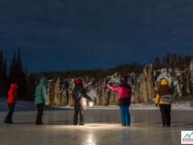 Зима на реке Синяя. Синские Столбы