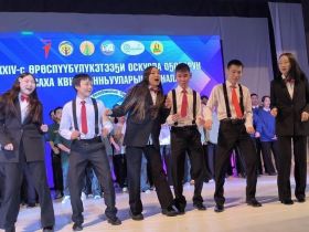 Команда Горного района стала чемпионом финала школьных игр «Саха КВН»