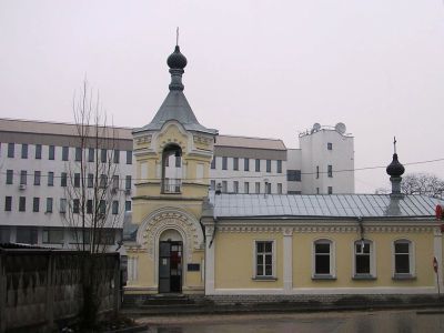 Церковь святых равноапостольных Константина и Елены