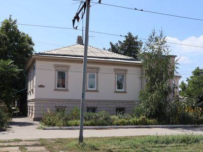 Мемориальное здание, где собирался центральный городской кружок народовольцев