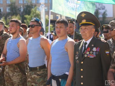 На главной площади Якутска чествовали ветеранов боевых действий