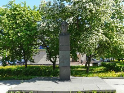 Памятник А.В.Шотману (1880-1939), ученику и соратнику В.И.Ленина, первому председателю ЦИКа Карельской АССР