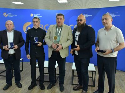 "ВСЯ РОССИЯ - 2025". Вручение нагрудных знаков СЖР