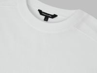 Легкий джемпер полуприлегающего кроя с коротким рукавом