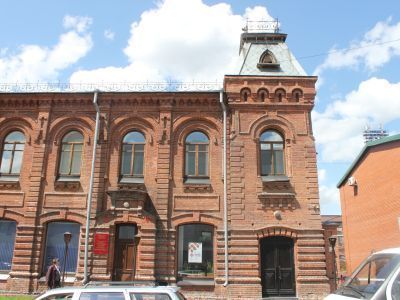 Дом Полякова