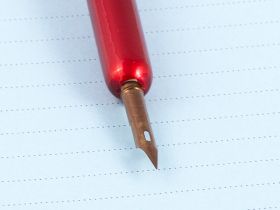 Держатель с пером для каллиграфии CRETACOLOR