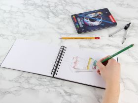 Набор карандашей цветных Bruynzeel 12 шт в металлической коробке, синяя