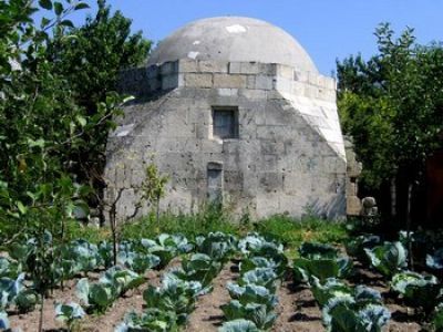 Гробница "Старинное Дюрбе"