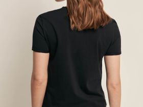 Футболка полуприлегающего силуэта