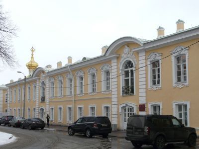 Корпус "за Гербом" (корпус Главных кухонь)