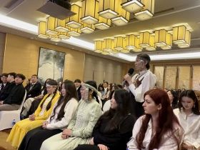 Айсен Николаев встретился со студентами-якутянами в Харбине
