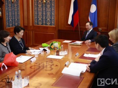 Глава Якутии поручил подготовить кадры для строящегося онкодиспансера