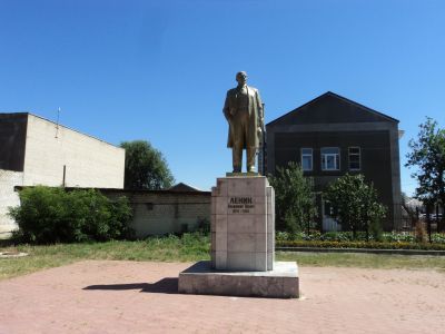 Памятник В.И. Ленину
