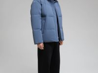 Оверсайз пуховик с воротником-стойкой