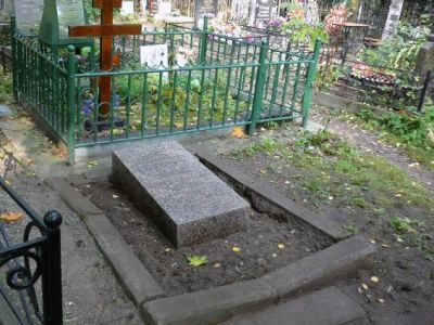 Могила Милеанта Сергея Сергеевича  (1926-1979 гг.) - Героя Социалистического Труда