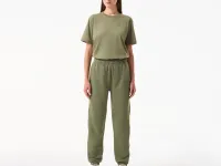 Женские спортивные брюки Lacoste