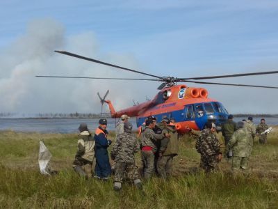 В село Эбях направлены дополнительные силы для борьбы с природным пожаром