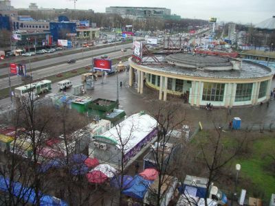 Южный наземный вестибюль