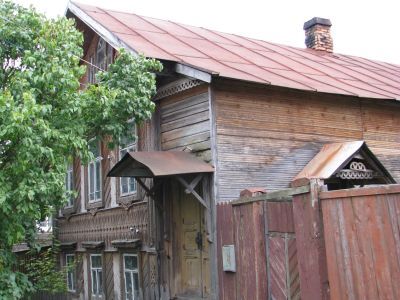 Жилой дом, двухэтажный, деревянный