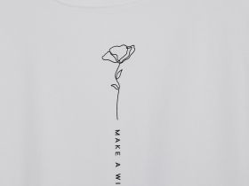 Футболка с круглым вырезом