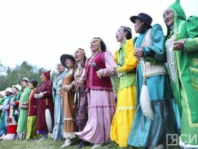 Свыше ста запевал осуохая выступят на Ысыахе Олонхо