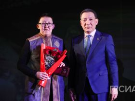 Ежегодник Саха театра посвятили «золотому» выпуску щепкинцев