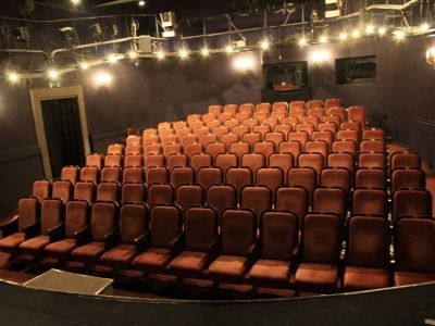 Театр драмы и кукол «Святая крепость»