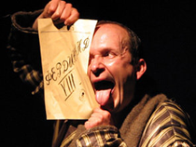 Он был титулярный советник