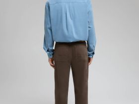 Джинсы свободного кроя