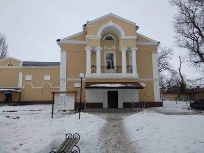 Латненская поселковая библиотека