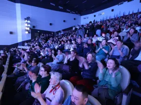 Глава Якутии вручил ветеранам юбилейные знаки к 80-летию Великой Победы