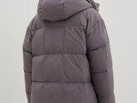 Стеганый пуховик oversize силуэта