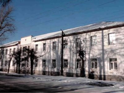 Складской корпус фабрики Гладковых. Здание детской поликлиники