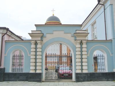 Ограда с воротами