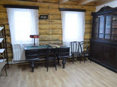 Бесплатные экскурсии проводит сегодня Якутский литературный музей имени Ойунского