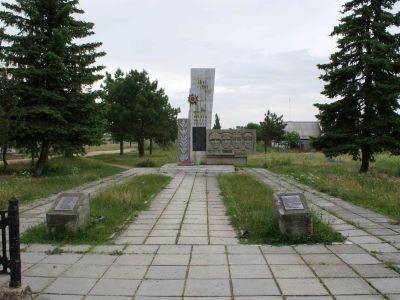Памятный знак в честь воинов-односельчан, погибших в годы Великой Отечественной войны