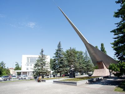 Памятник летчикам  дважды Краснознаменного Балтийского флота