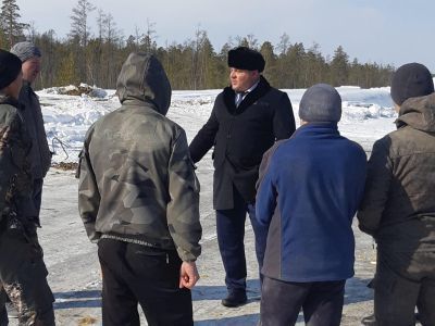 Вывезли! Ударный труд Ассоциации строителей АЯМ накануне закрытия ледовой переправы