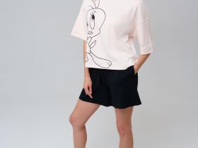 Комплект трикотажный для женщин: фуфайка (футболка), шорты