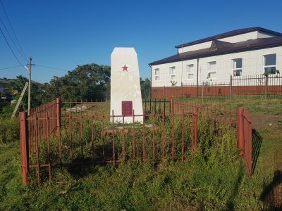 Братская могила советских воинов, павших в годы Великой Отечественной войны (Яндаре)