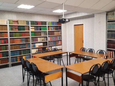 Лобвинская поселковая библиотека