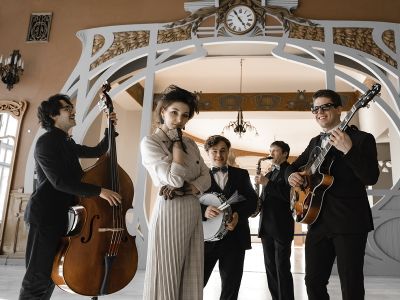 Билеты на Магия свечей. Новый год в Париже. Вечер французского шансона (Станция) / Концерт | Афиша | ИнфоТаймс