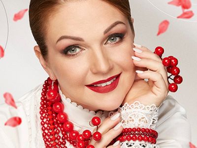 Марина Девятова. С днём рождения!