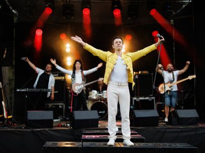 Classic Rock Legends Show. Queen Tribute Night