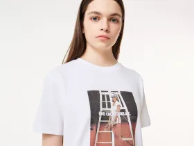 Женская хлопковая футболка Lacoste