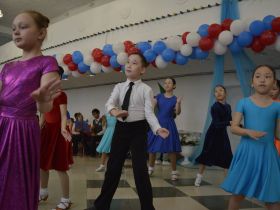 Во Дворце детского творчества Якутска 1 июня провели праздник «Планета детства»