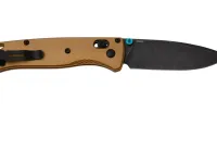 Складной нож Benchmade Bugout сталь M390, рукоять Burnt Brass Aluminum