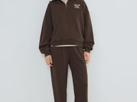 Базовые джоггеры, Коричневый