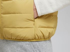 Пуховый жилет с натуральным пухом