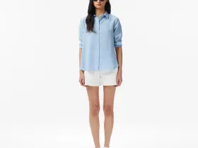 Женская рубашка Lacoste